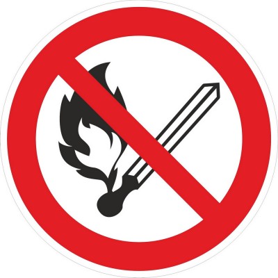 Знак Запрещается пользоваться открытым огнем на пластике 150x150